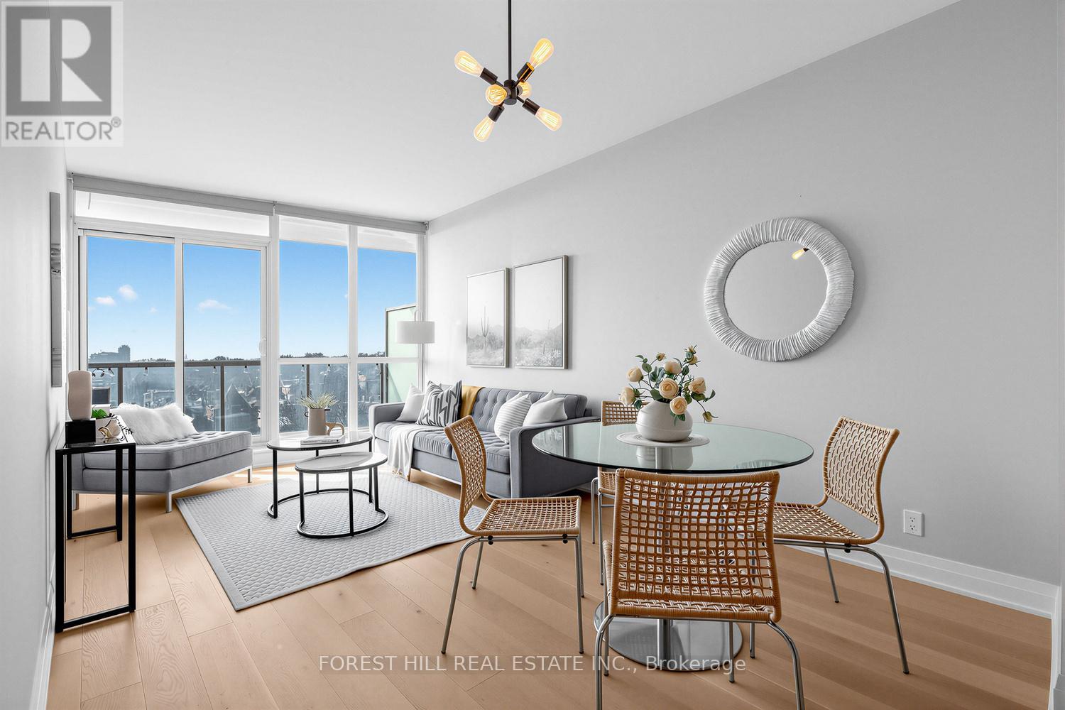 701 - 530 St. Clair Avenue W, Toronto, Ontario  M6C 0A2 - Photo 6 - C12811768