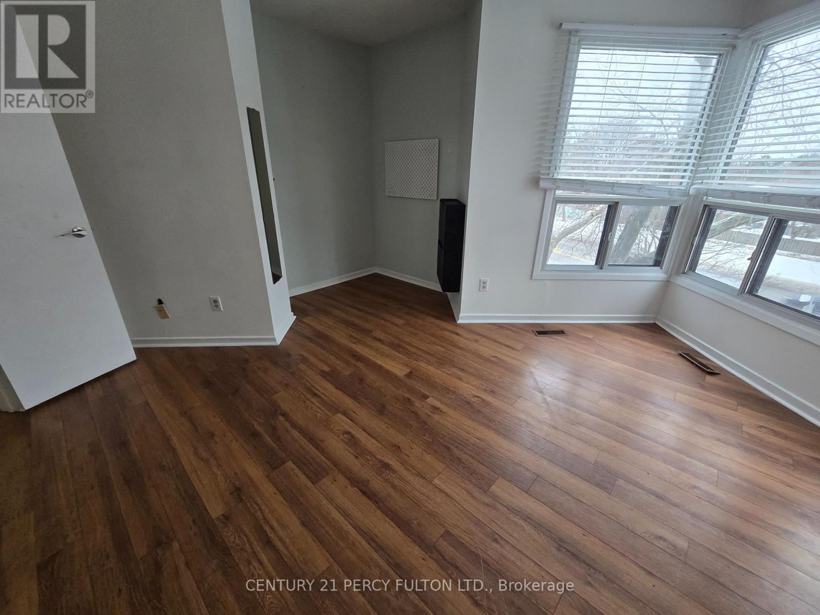 28 Spire Hillway, Toronto (Hillcrest Village), Ontario  M2H 3A4 - Photo 15 - C12811772