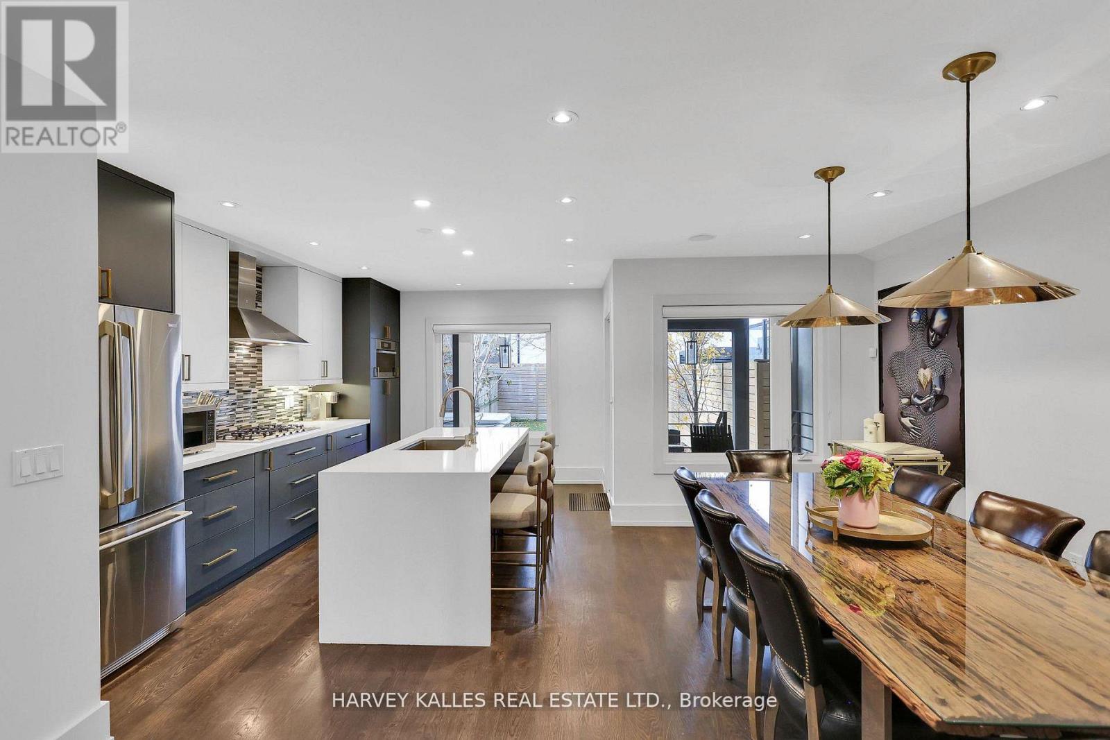 378 Elm Road, Toronto, Ontario  M5M 3V8 - Photo 18 - C12811786