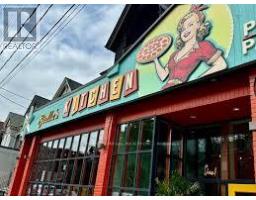 182 DUPONT STREET, Toronto, Ontario