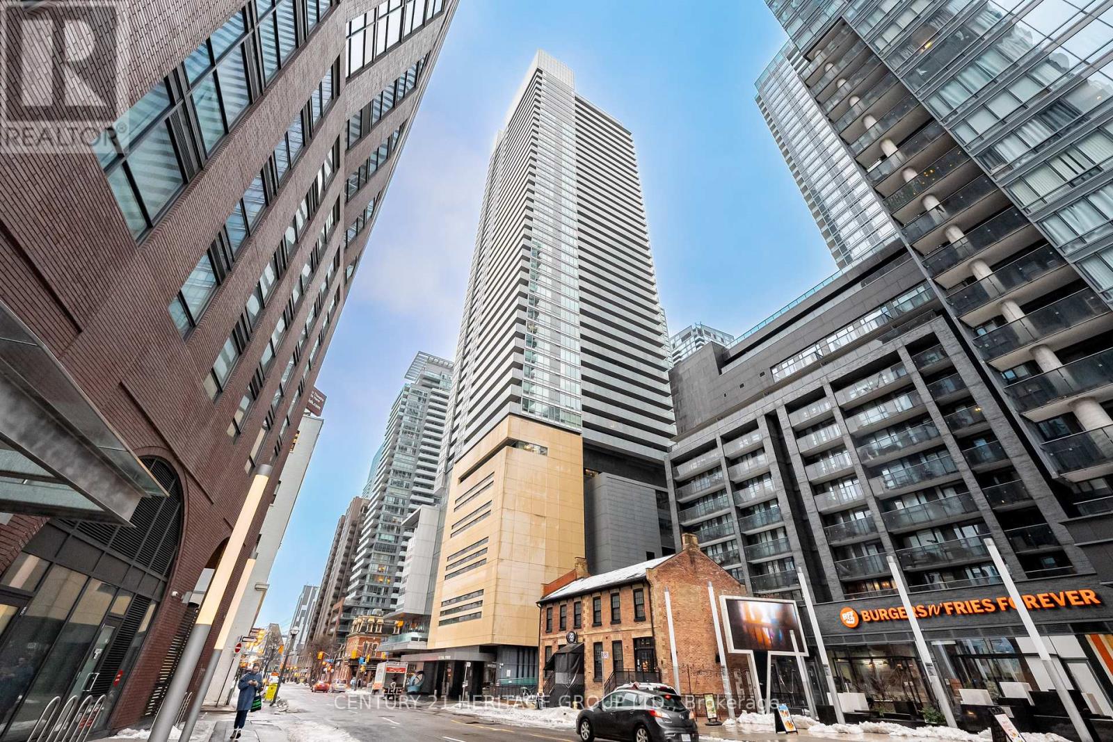 2303 - 80 John Street, Toronto, Ontario  M5V 3X4 - Photo 4 - C12811840