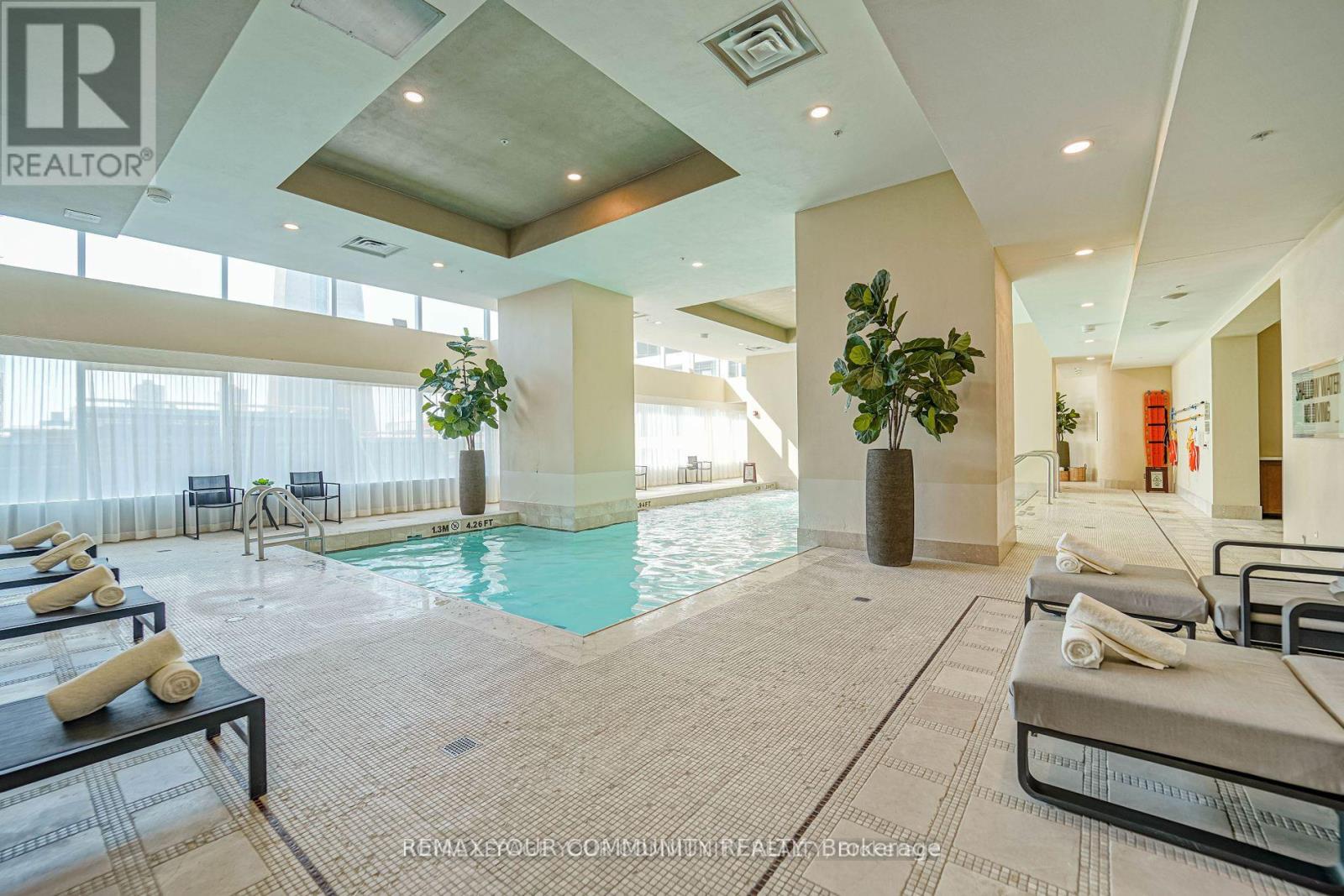 3903 - 183 Wellington Street W, Toronto, Ontario  M5V 0A1 - Photo 33 - C12811850