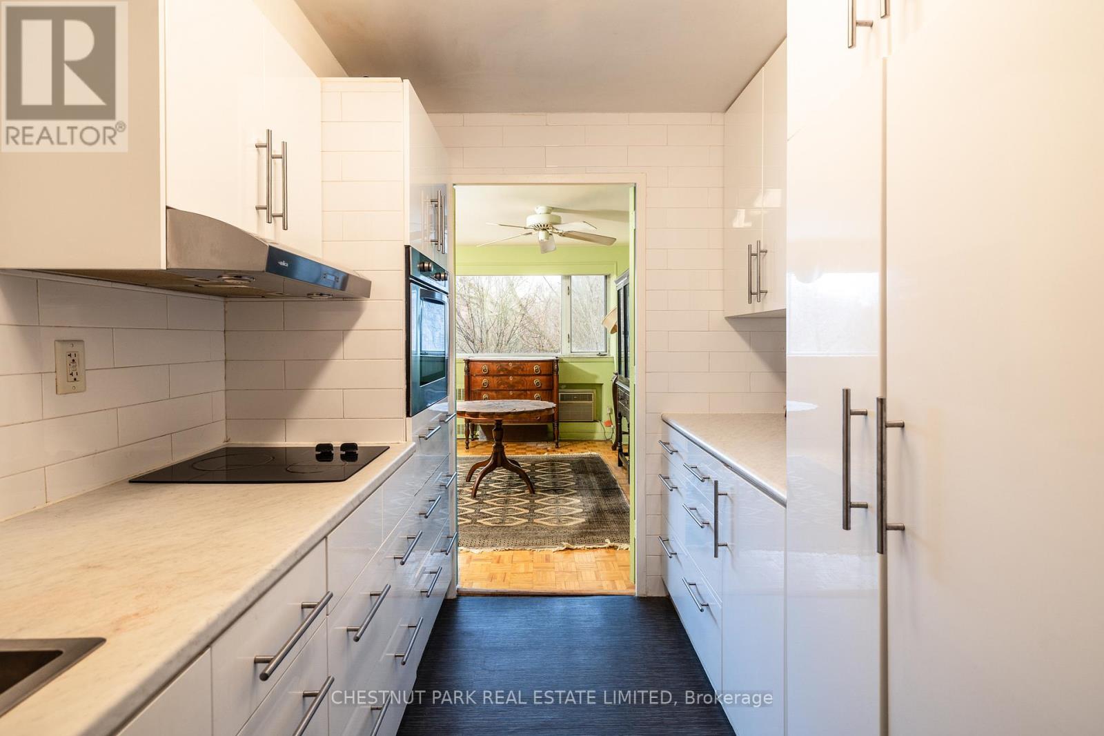 507 - 120 Rosedale Valley Road, Toronto, Ontario  M4W 1P8 - Photo 9 - C12811950