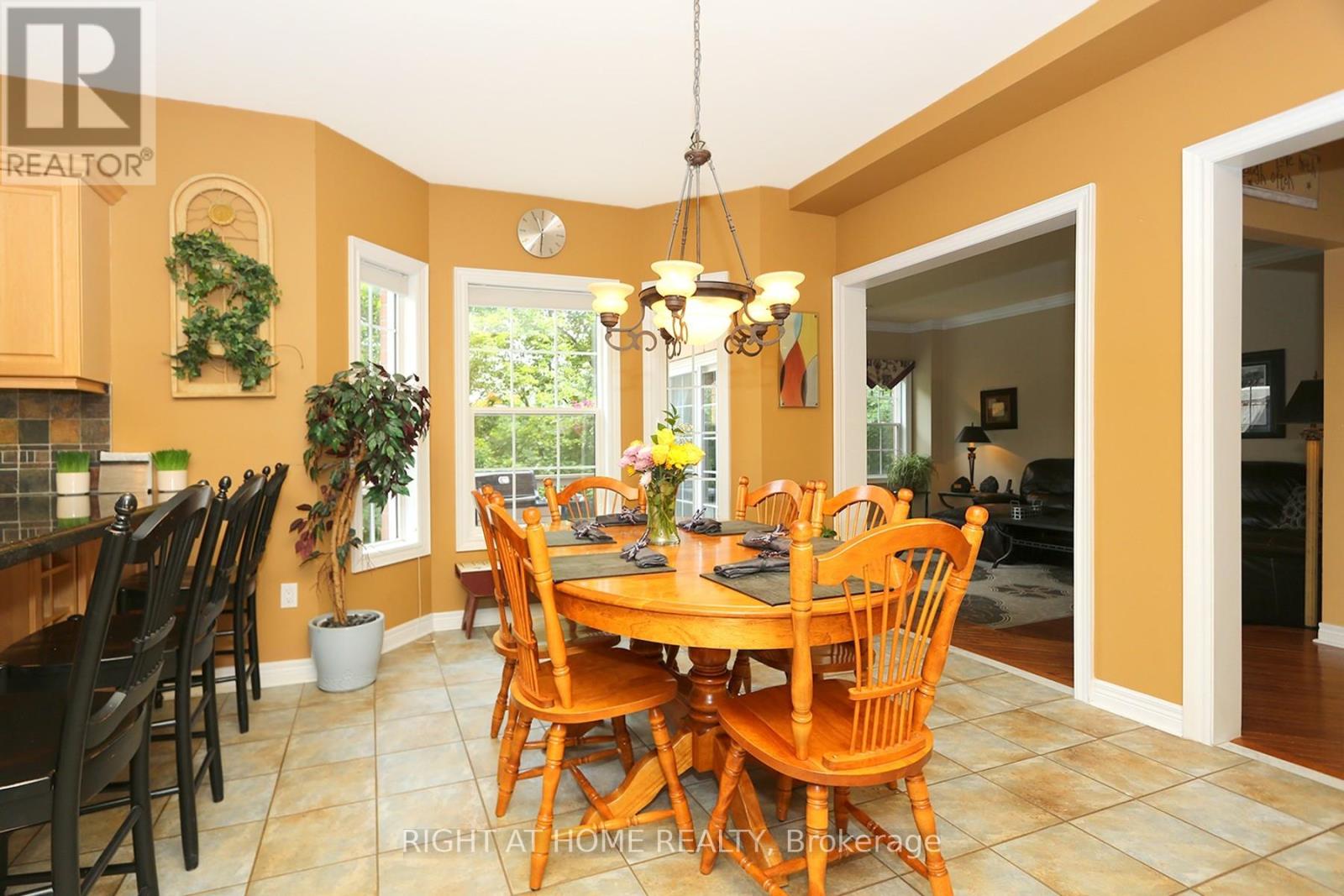 2 Oakview Place, Uxbridge, Ontario  L9P 0L1 - Photo 10 - N12811732