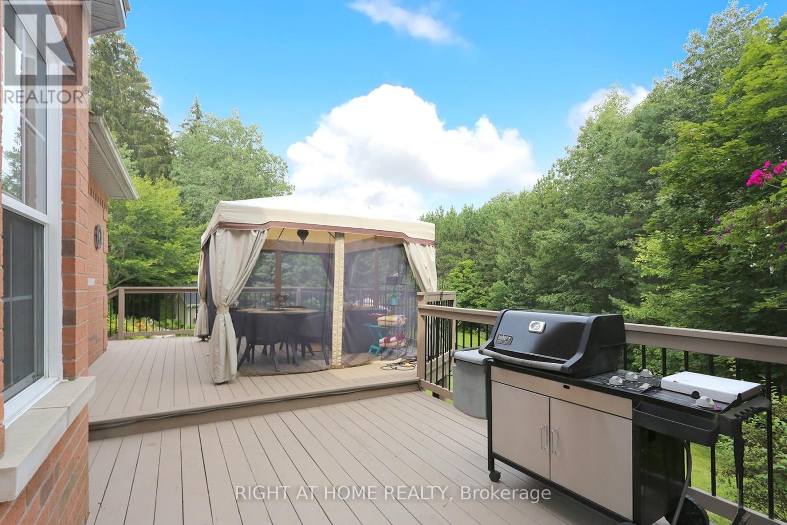 2 Oakview Place, Uxbridge, Ontario  L9P 0L1 - Photo 25 - N12811732