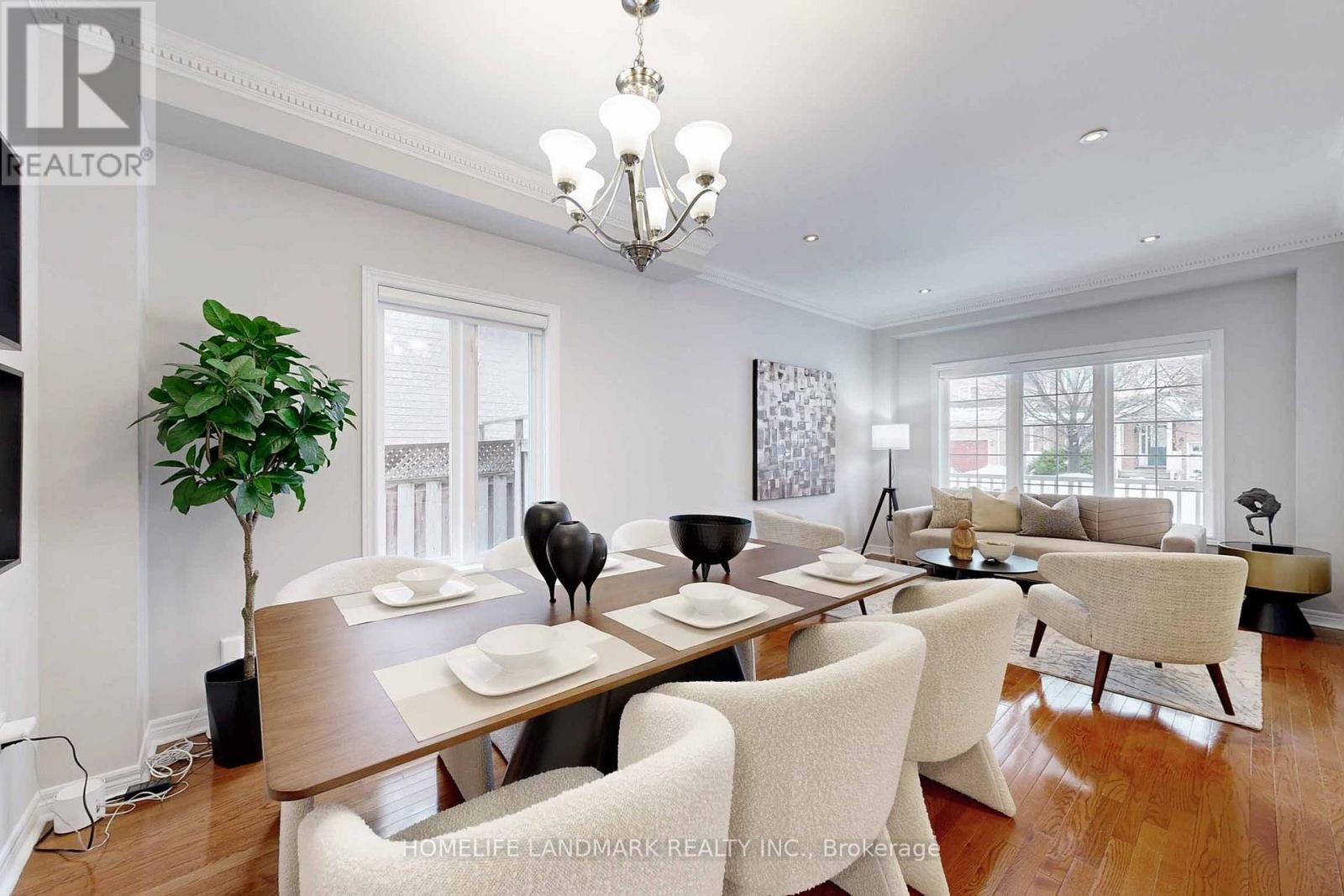 18 Olympus Drive, Richmond Hill, Ontario  L4S 2J3 - Photo 10 - N12811744