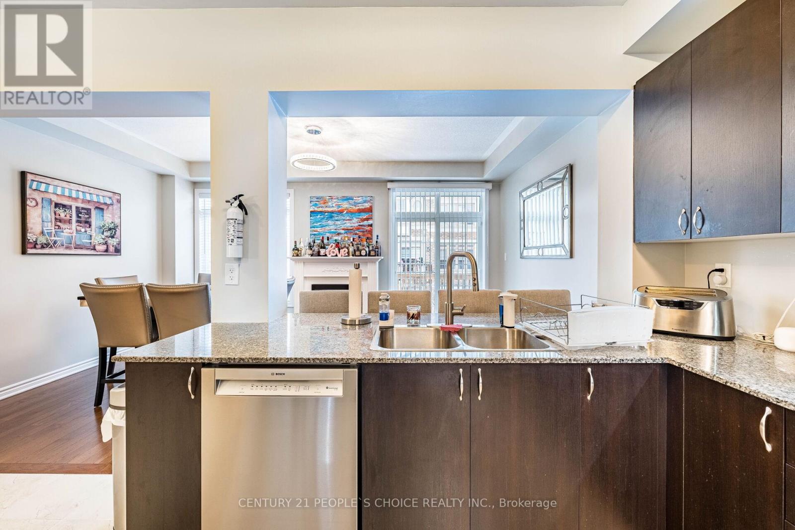 142 Farooq Boulevard S, Vaughan, Ontario  L4H 4S1 - Photo 11 - N12811754