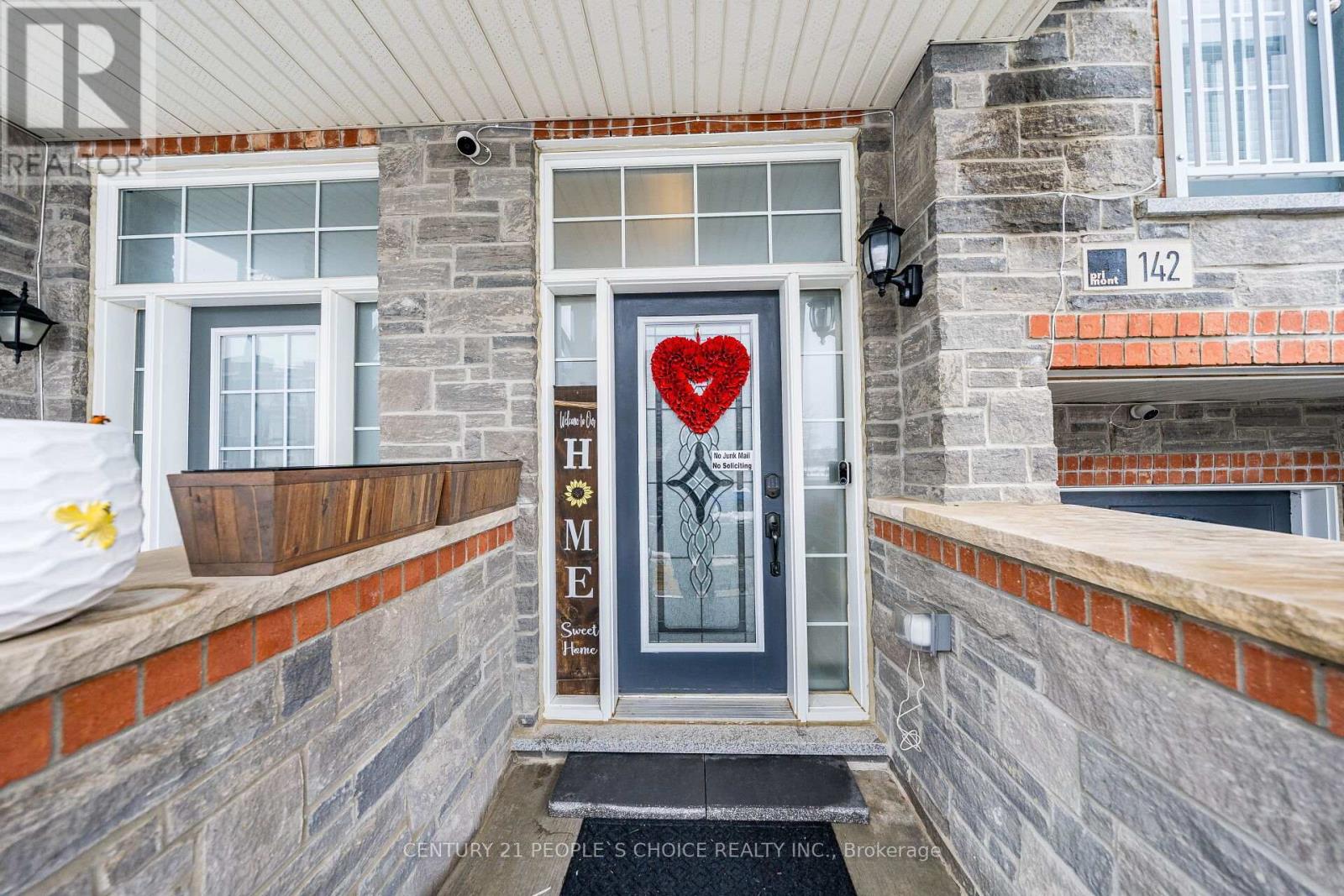 142 Farooq Boulevard S, Vaughan, Ontario  L4H 4S1 - Photo 5 - N12811754