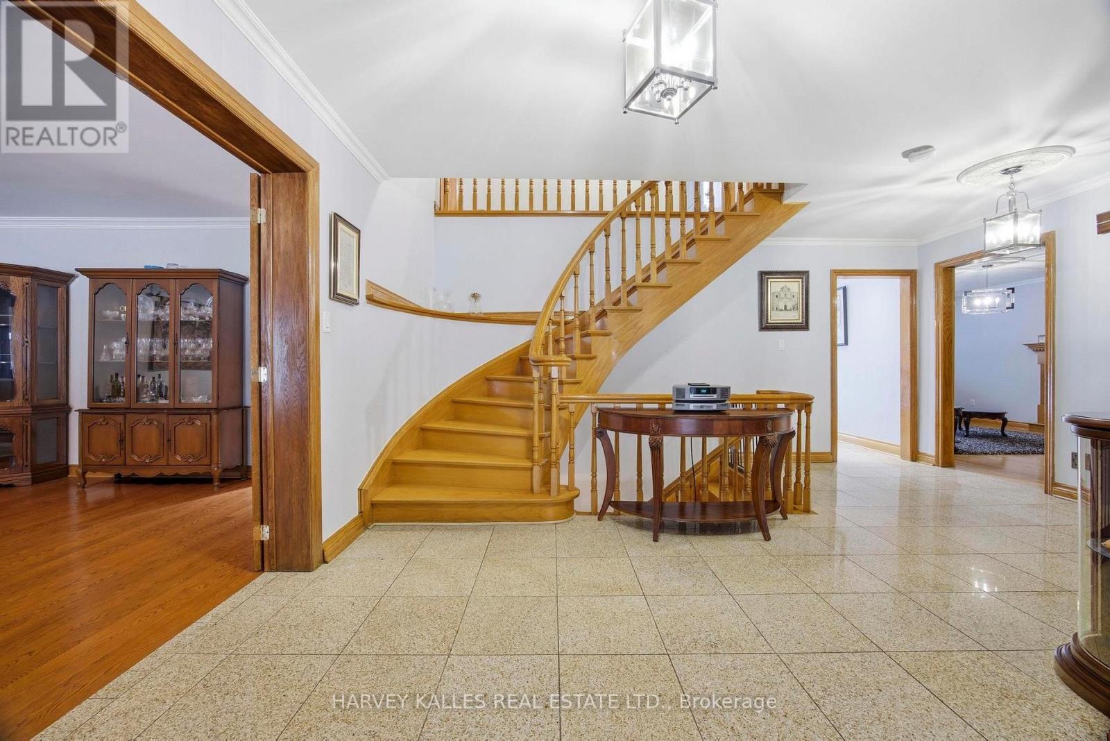 24 Francis Street, Vaughan, Ontario  L4L 1P6 - Photo 19 - N12811854