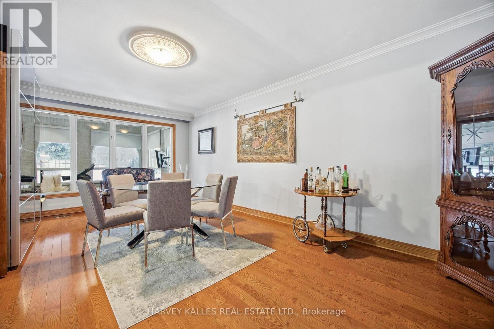 24 Francis Street, Vaughan, Ontario  L4L 1P6 - Photo 5 - N12811854