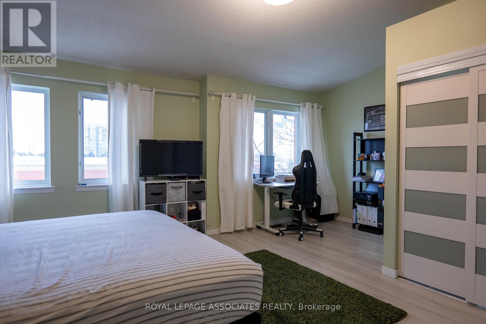 114 - 900 Steeles Avenue W, Vaughan, Ontario  L4J 8C2 - Photo 11 - N12811928