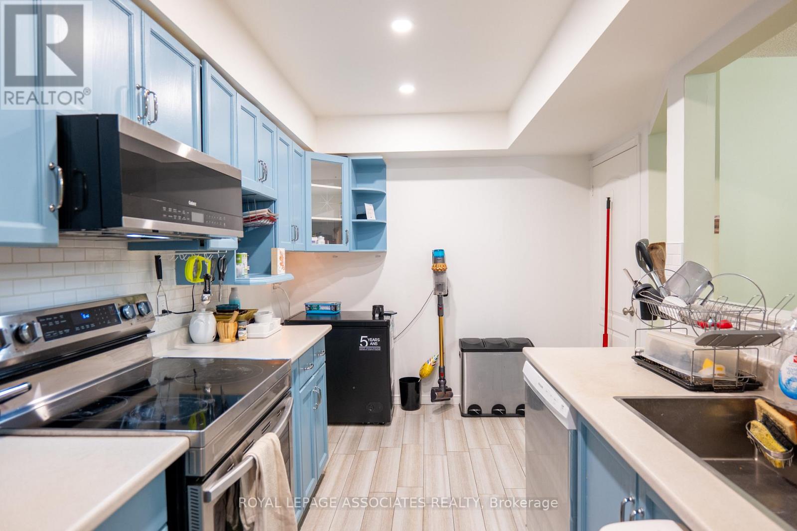 114 - 900 Steeles Avenue W, Vaughan, Ontario  L4J 8C2 - Photo 7 - N12811928