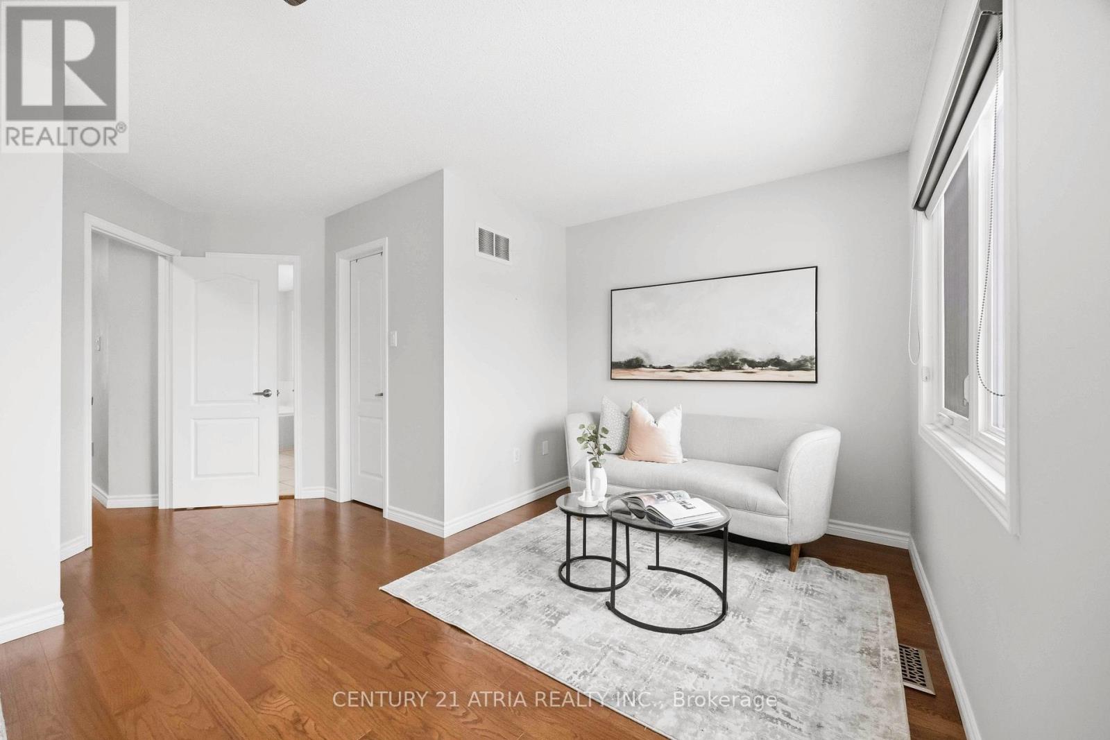 33 Eddington Place, Vaughan, Ontario  L6A 3P7 - Photo 19 - N12811932