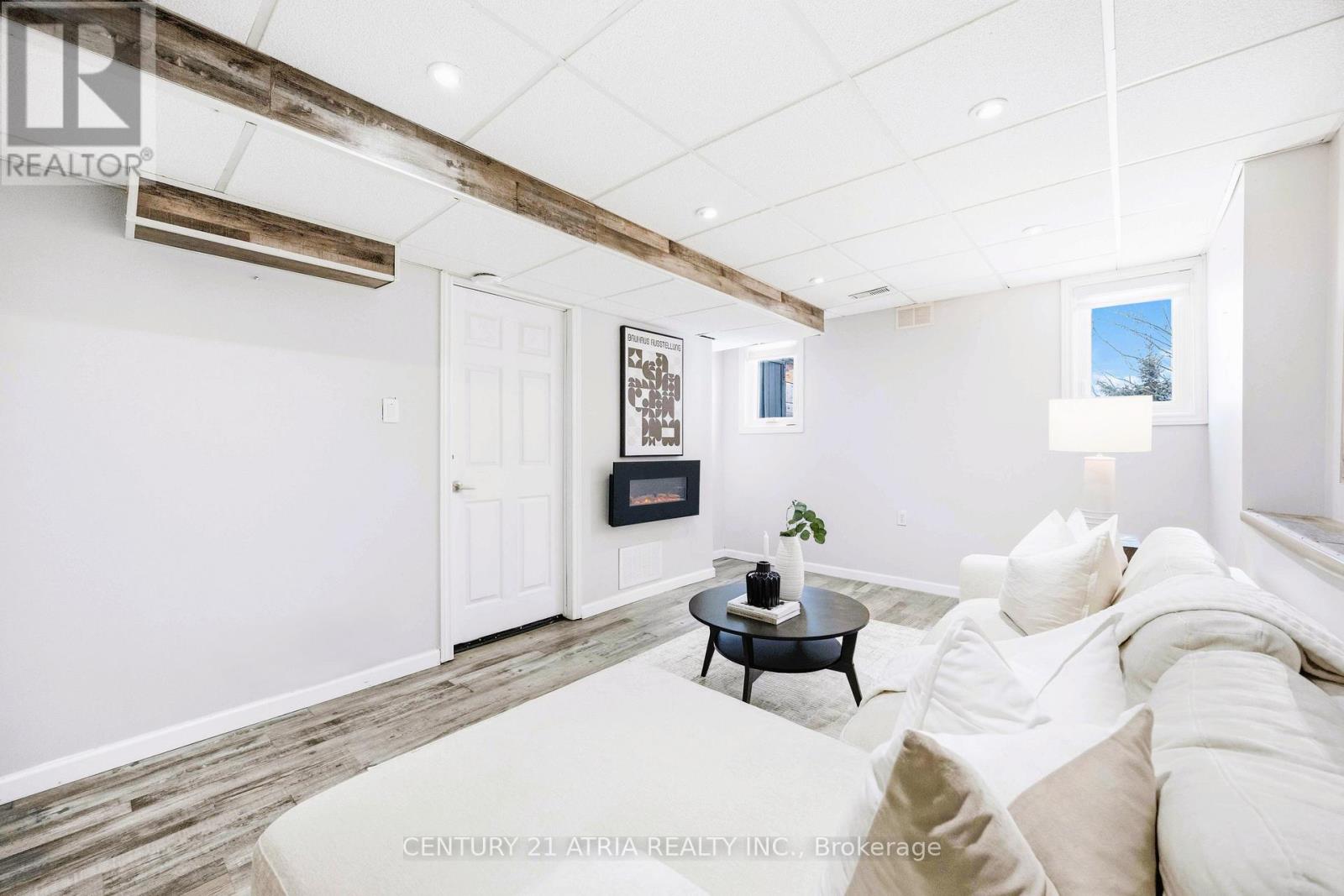 33 Eddington Place, Vaughan, Ontario  L6A 3P7 - Photo 25 - N12811932