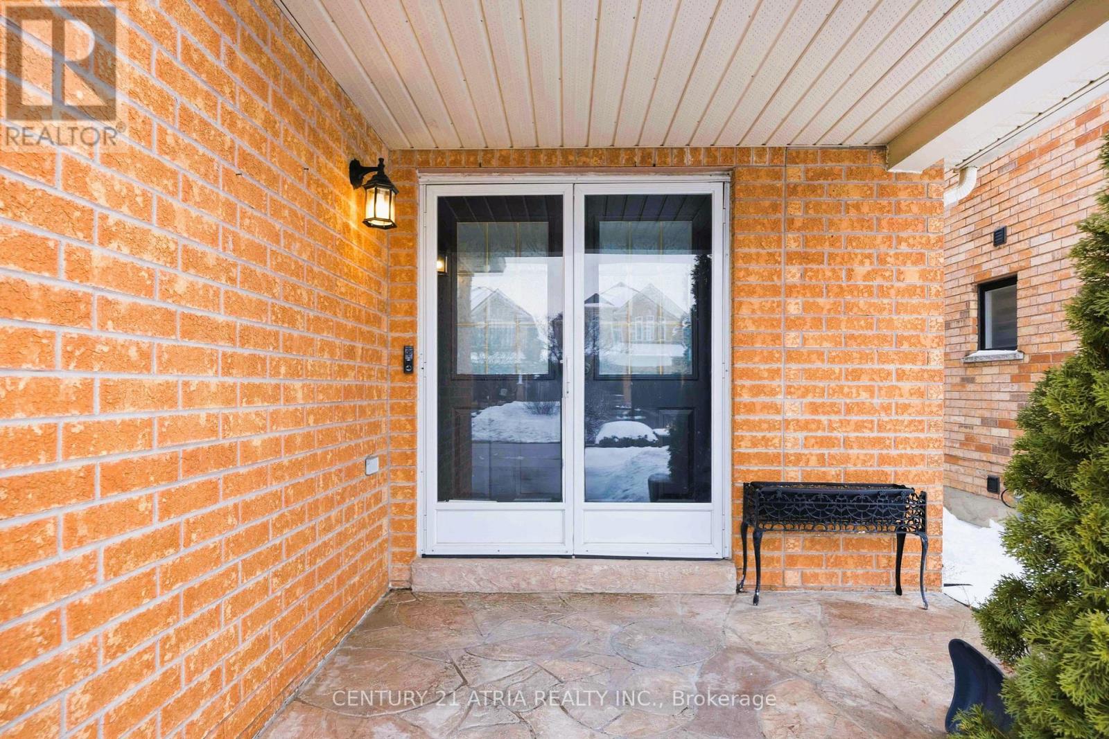 33 Eddington Place, Vaughan, Ontario  L6A 3P7 - Photo 28 - N12811932