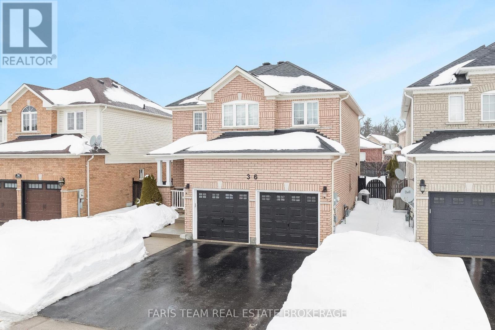 36 Connaught Lane, Barrie (Innis-Shore), Ontario  L4M 0A6 - Photo 1 - S12811806
