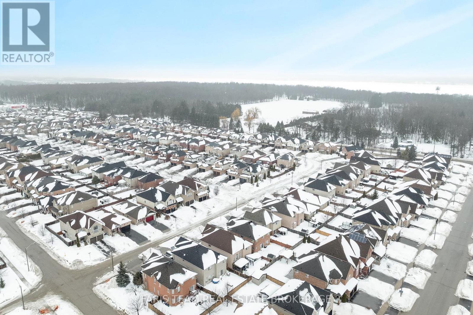 36 Connaught Lane, Barrie (Innis-Shore), Ontario  L4M 0A6 - Photo 40 - S12811806