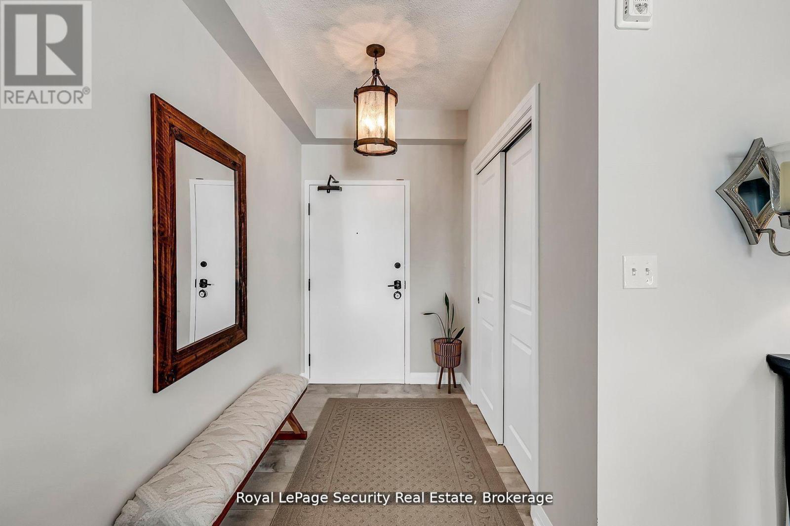 217 - 54 Koda Street, Barrie, Ontario  L9J 0J6 - Photo 3 - S12811864