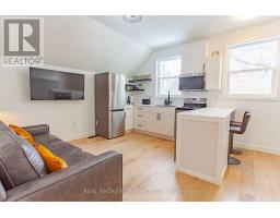 UPPER - 97 ALBERT STREET S, Orillia, Ontario