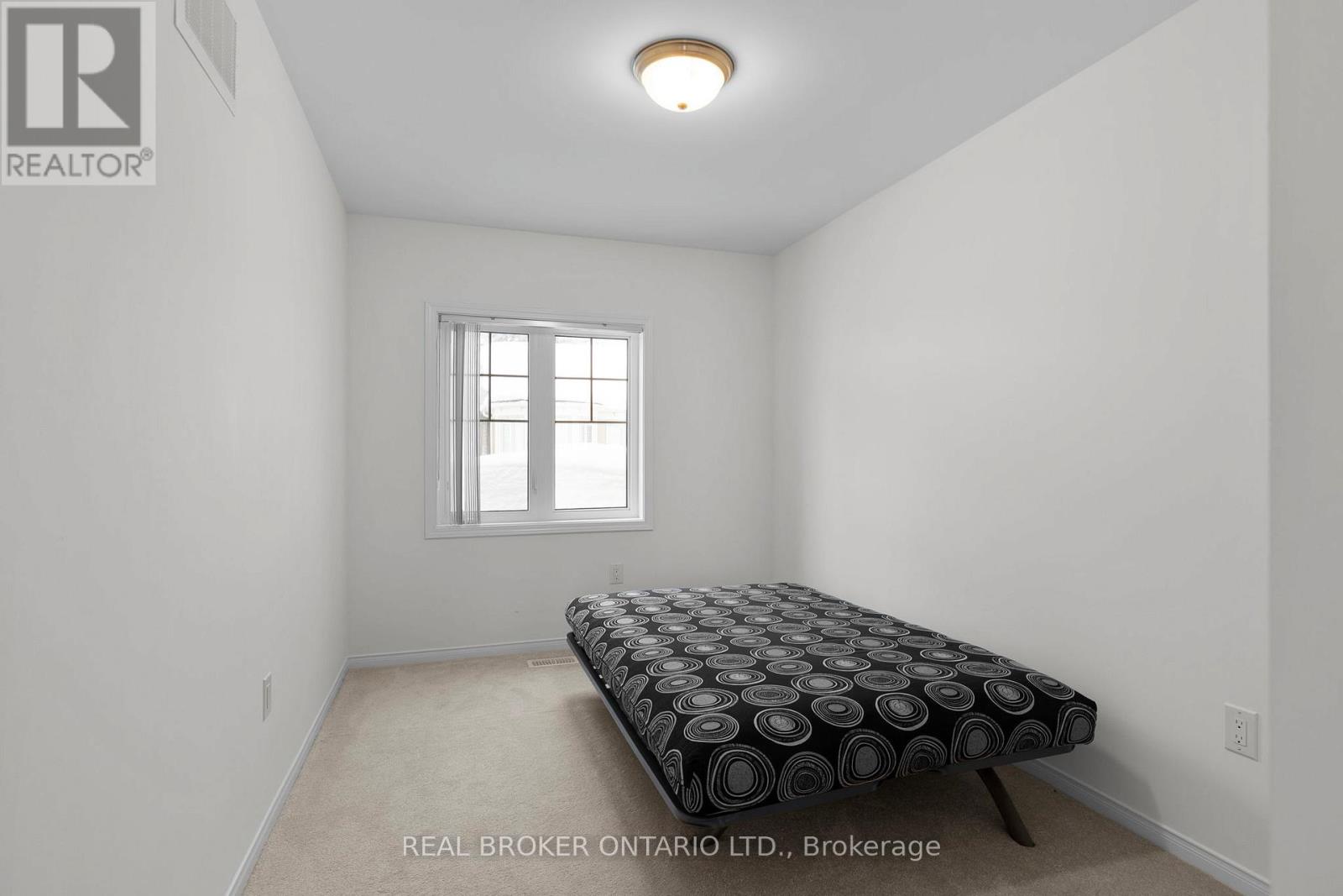 3317 Summerhill Way, Severn (West Shore), Ontario L3V 0E1 - Photo 14 - S12811902