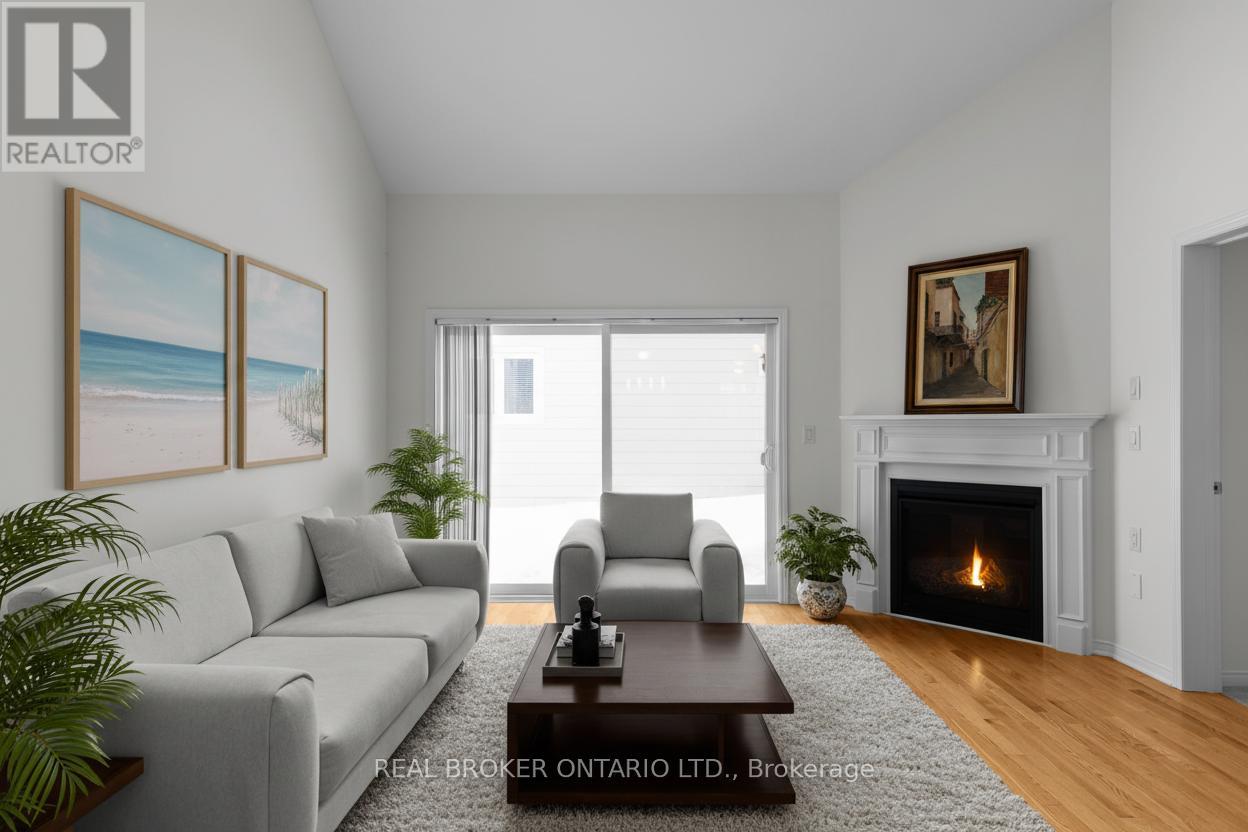 3317 Summerhill Way, Severn (West Shore), Ontario L3V 0E1 - Photo 4 - S12811902