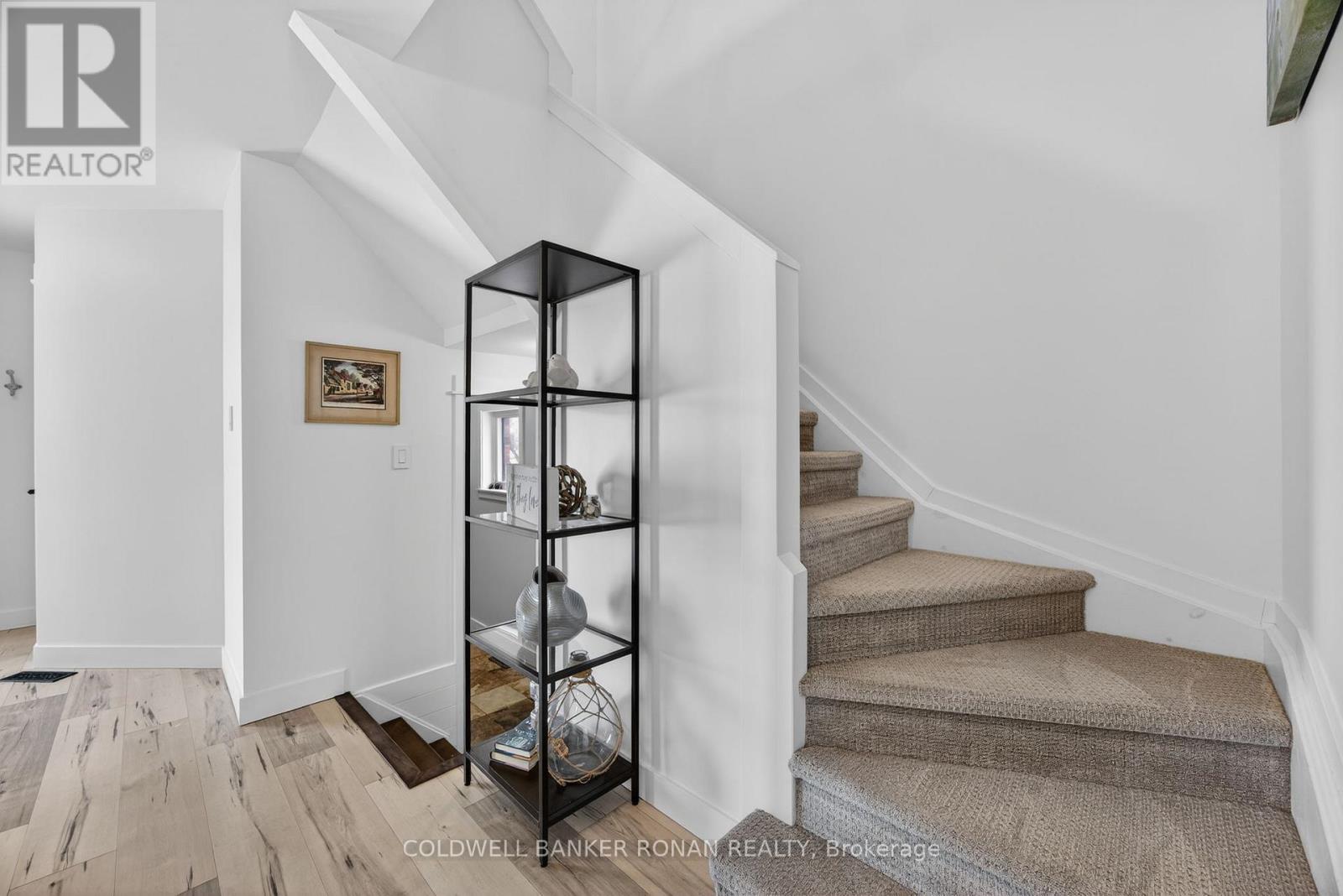 13 Bluegrass Drive, Barrie (Holly), Ontario  L4N 9N9 - Photo 19 - S12811938