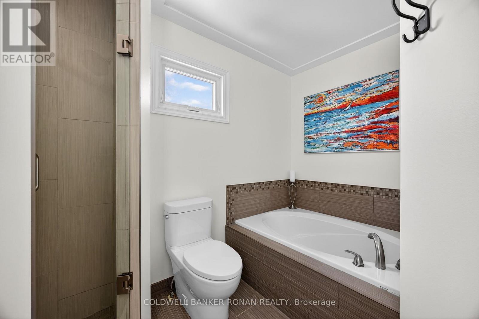 13 Bluegrass Drive, Barrie (Holly), Ontario  L4N 9N9 - Photo 22 - S12811938