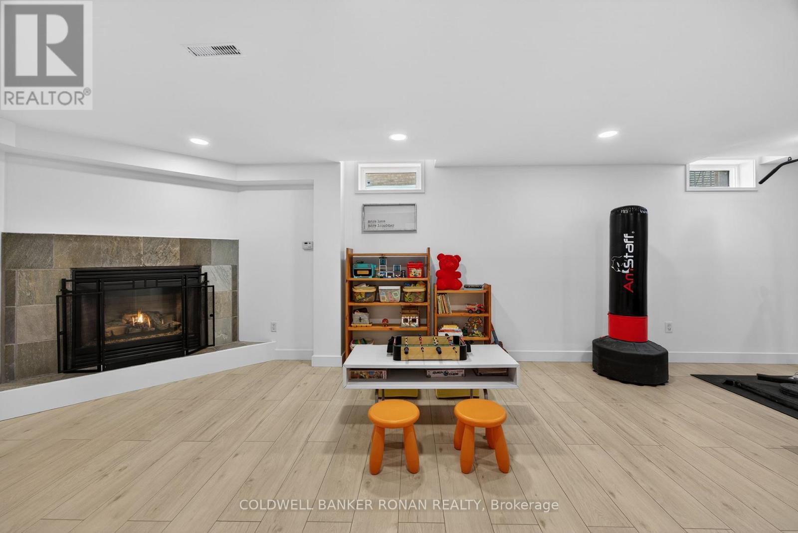 13 Bluegrass Drive, Barrie (Holly), Ontario  L4N 9N9 - Photo 30 - S12811938