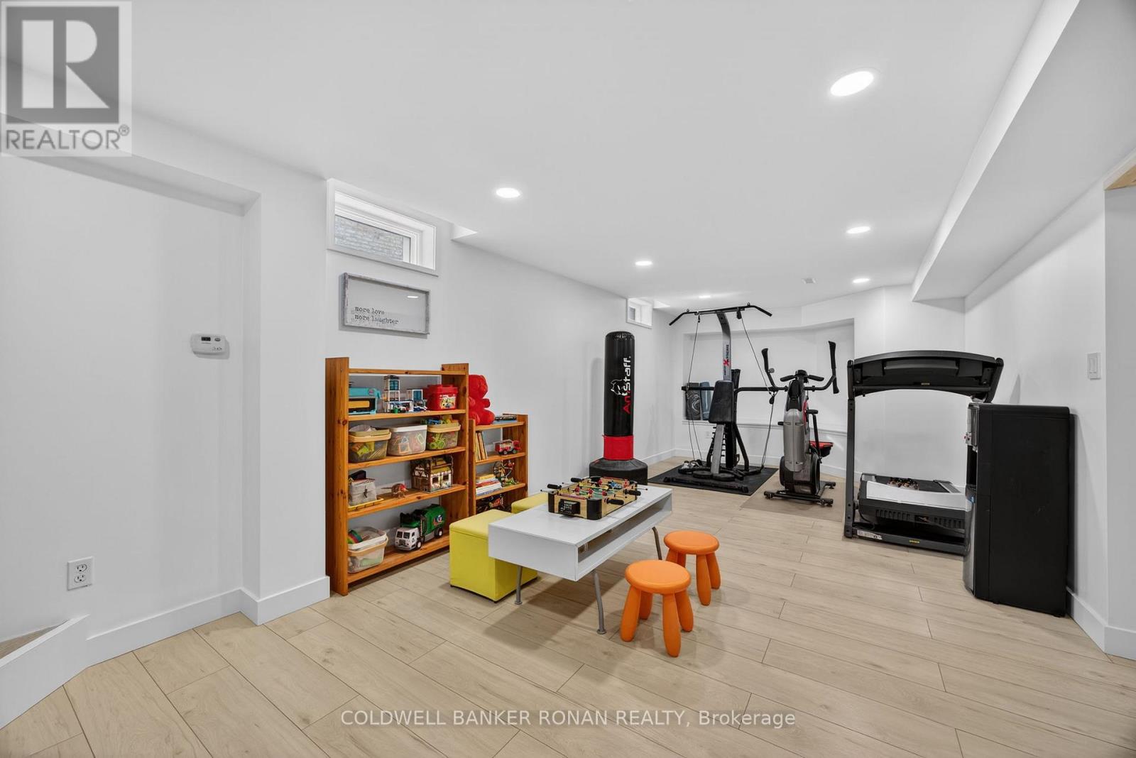 13 Bluegrass Drive, Barrie (Holly), Ontario  L4N 9N9 - Photo 34 - S12811938