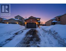 13 BLUEGRASS DRIVE, Barrie, Ontario