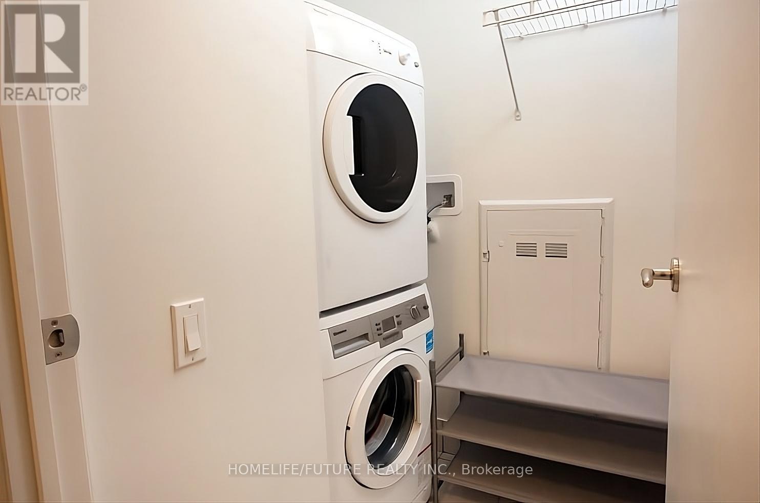 1308 - 88 Blue Jays Way, Toronto, Ontario  M5G 2G3 - Photo 10 - C12688544