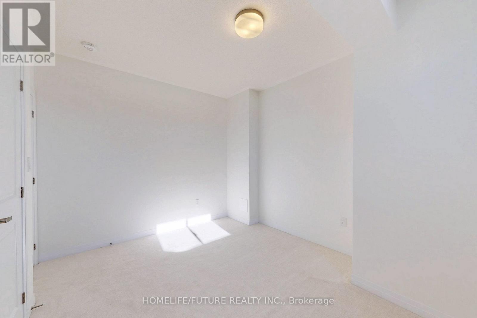 39 Timber Falls Drive, Brampton, Ontario L7A 0B8 - Photo 38 - W12787468