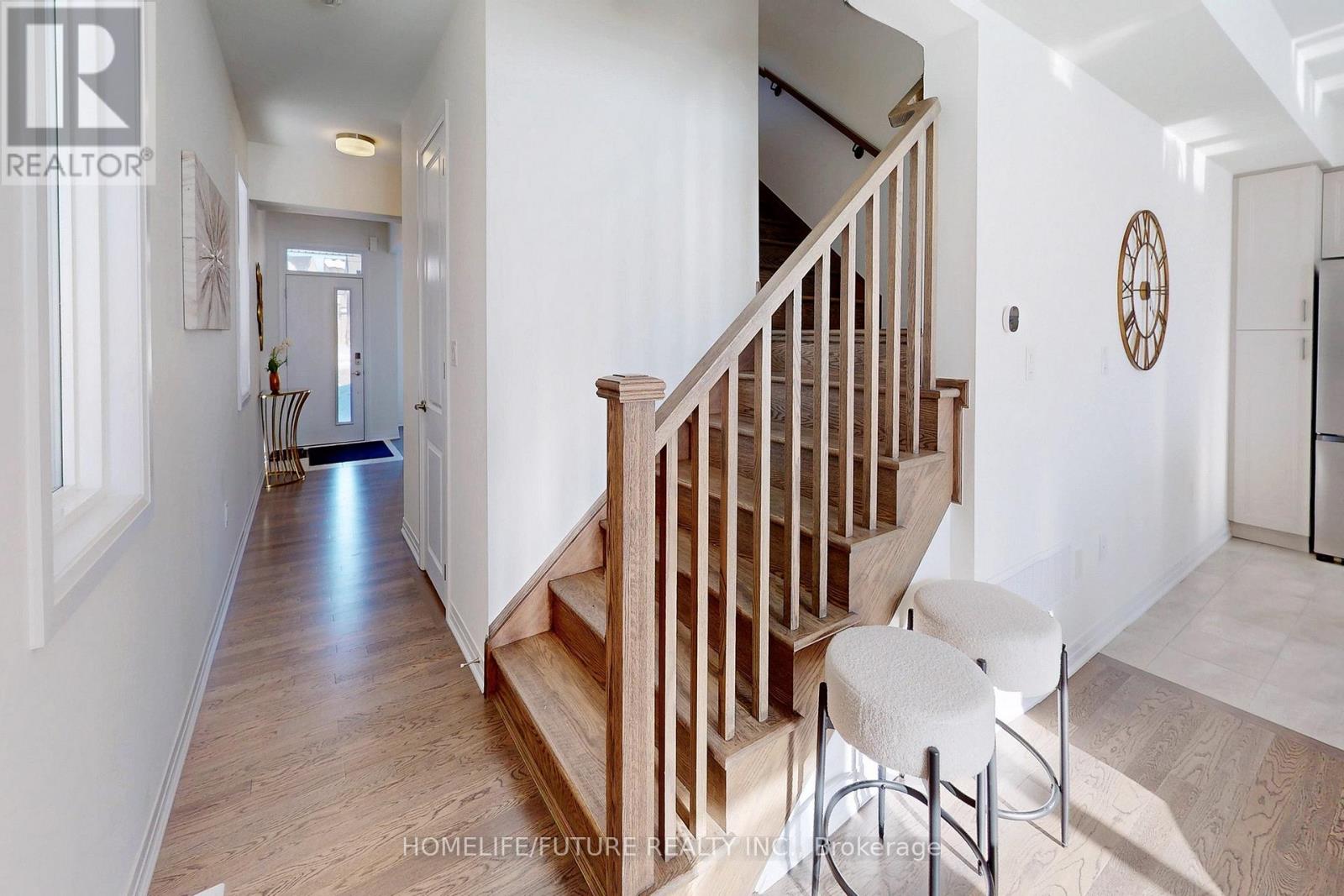 39 Timber Falls Drive, Brampton, Ontario L7A 0B8 - Photo 18 - W12787468