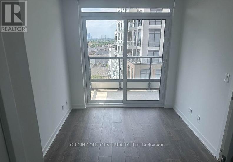 B1001 - 7950 Bathurst Street, Vaughan, Ontario  L4J 0L4 - Photo 5 - N12811638