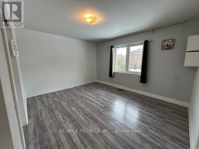 20 Jacinta Drive, Toronto, Ontario  M6L 1H5 - Photo 8 - W12811590