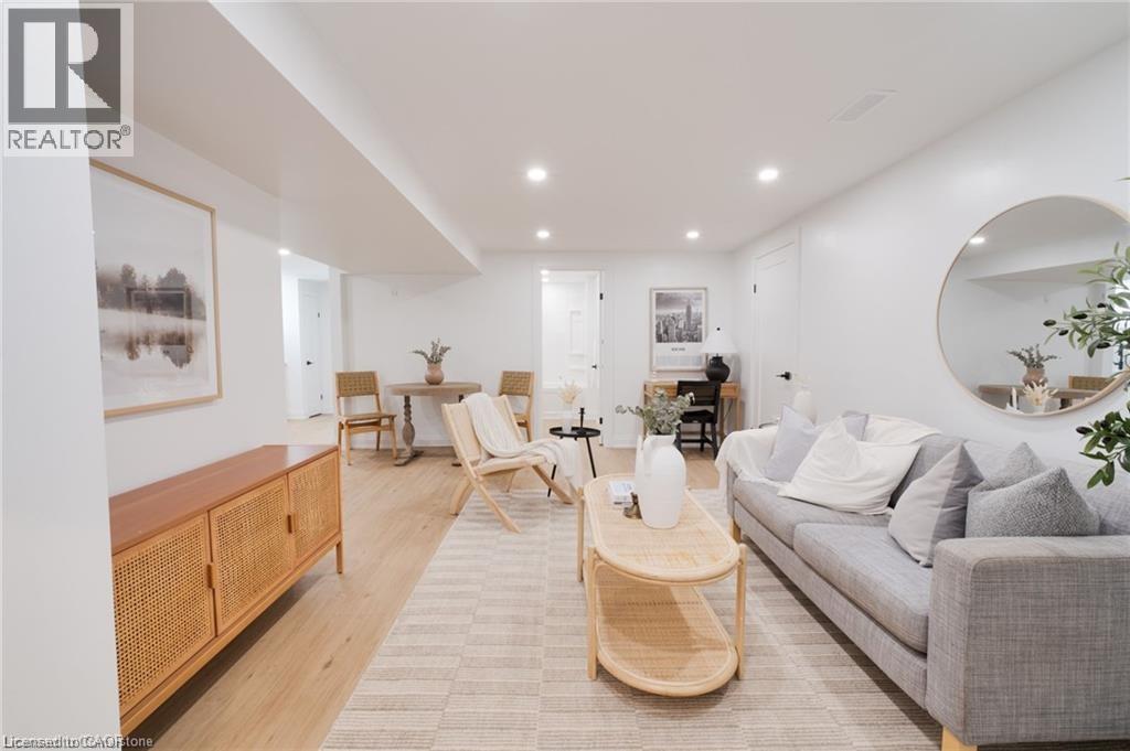 221 FEDERAL Street Unit# Lower