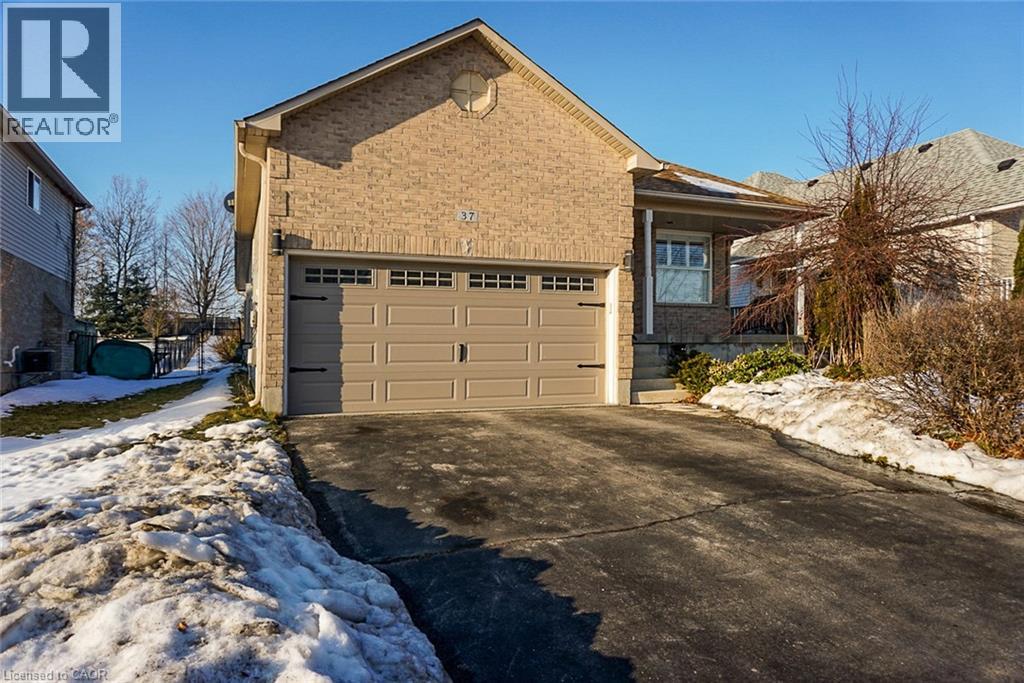 37 Watson Crescent, Ayr, Ontario  N0B 1E0 - Photo 2 - 40805761
