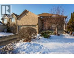 37 WATSON Crescent, ayr, Ontario