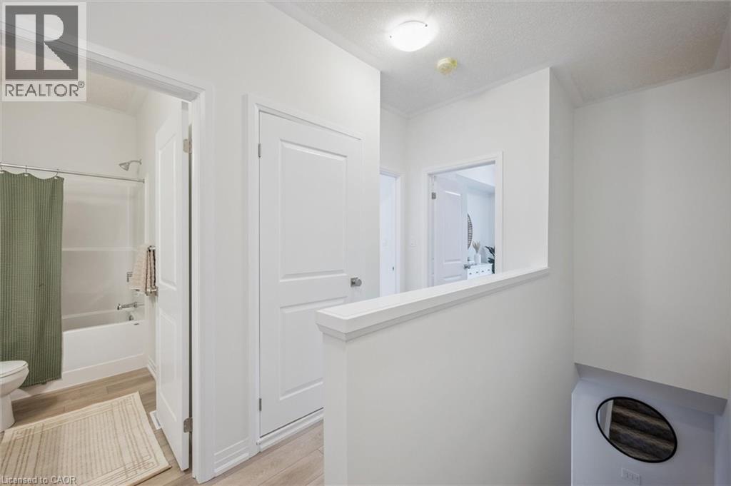 137 Reverie Way, Kitchener, Ontario  N2E 0K5 - Photo 10 - 40805029