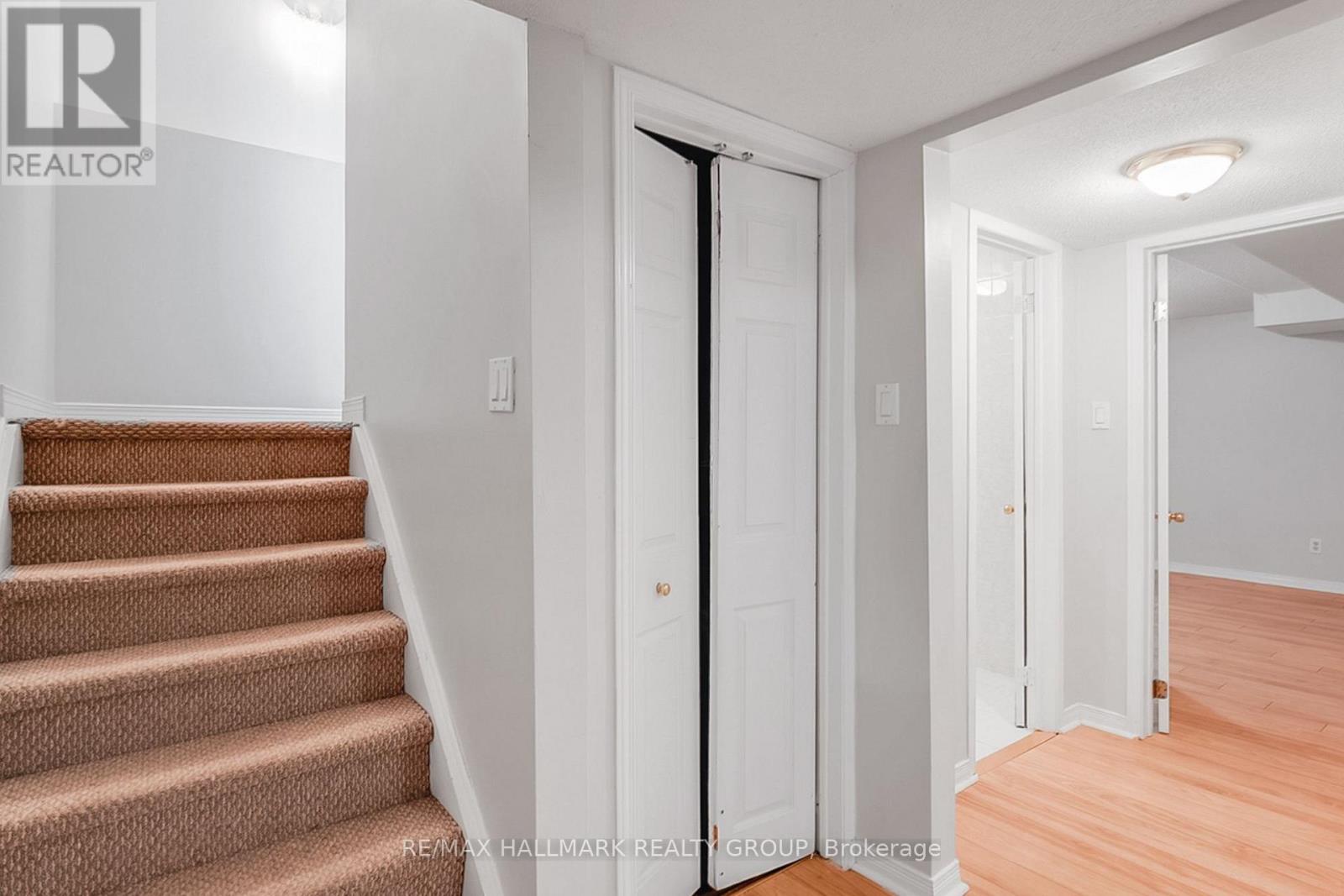 45 Rialto Way, Ottawa, Ontario  K1T 4B1 - Photo 32 - X12807476