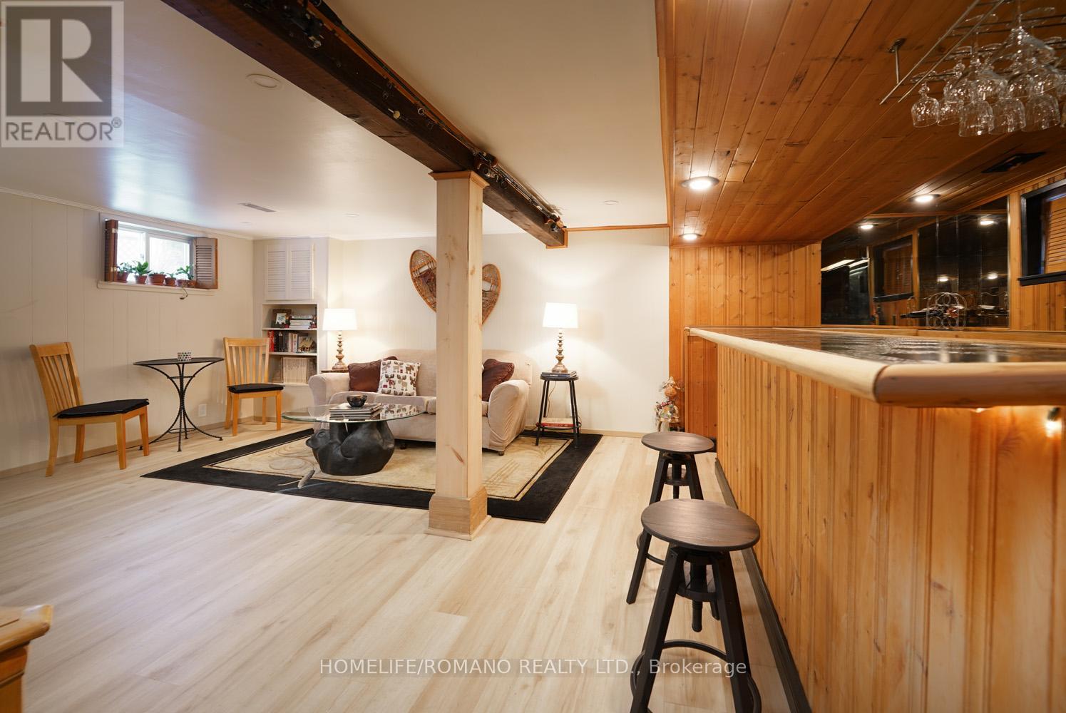 11 Dominion Road, Toronto, Ontario  M8W 1J1 - Photo 33 - W12811752