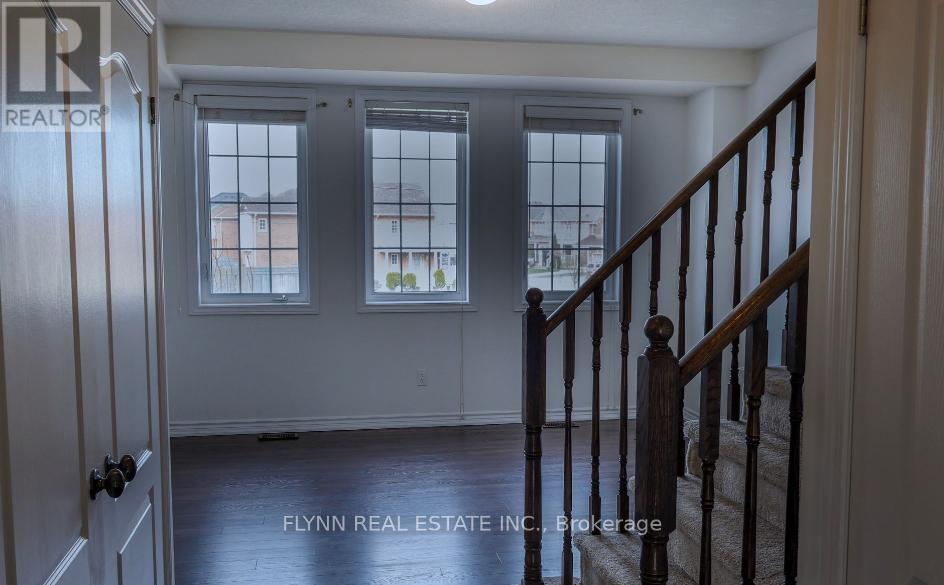 Upper - 11 Telegraph Street, Brampton, Ontario  L6Z 0H9 - Photo 7 - W12811778