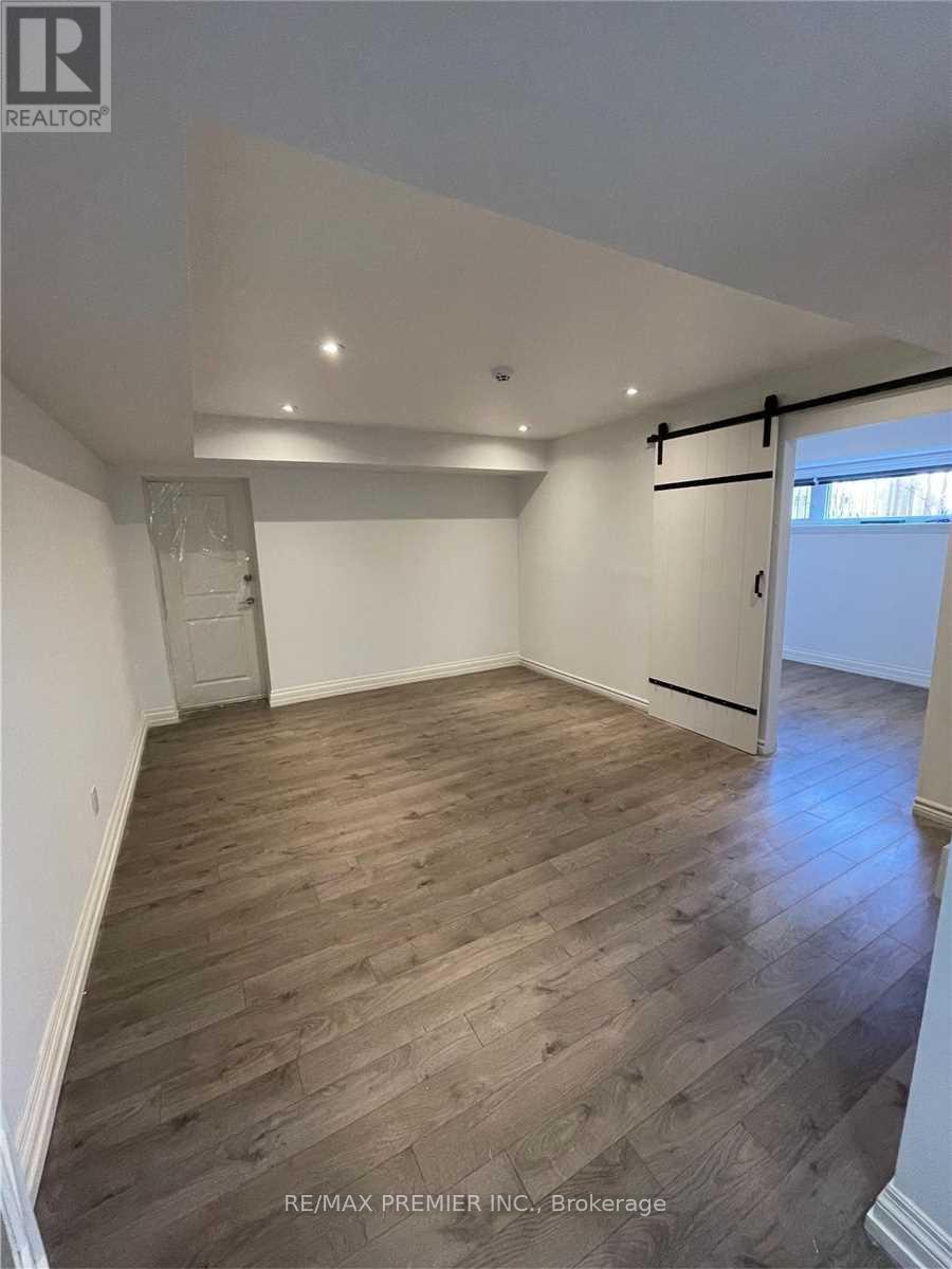 Bsmt - 44 Peacham Crescent, Toronto, Ontario  M3M 1S3 - Photo 5 - W12811872