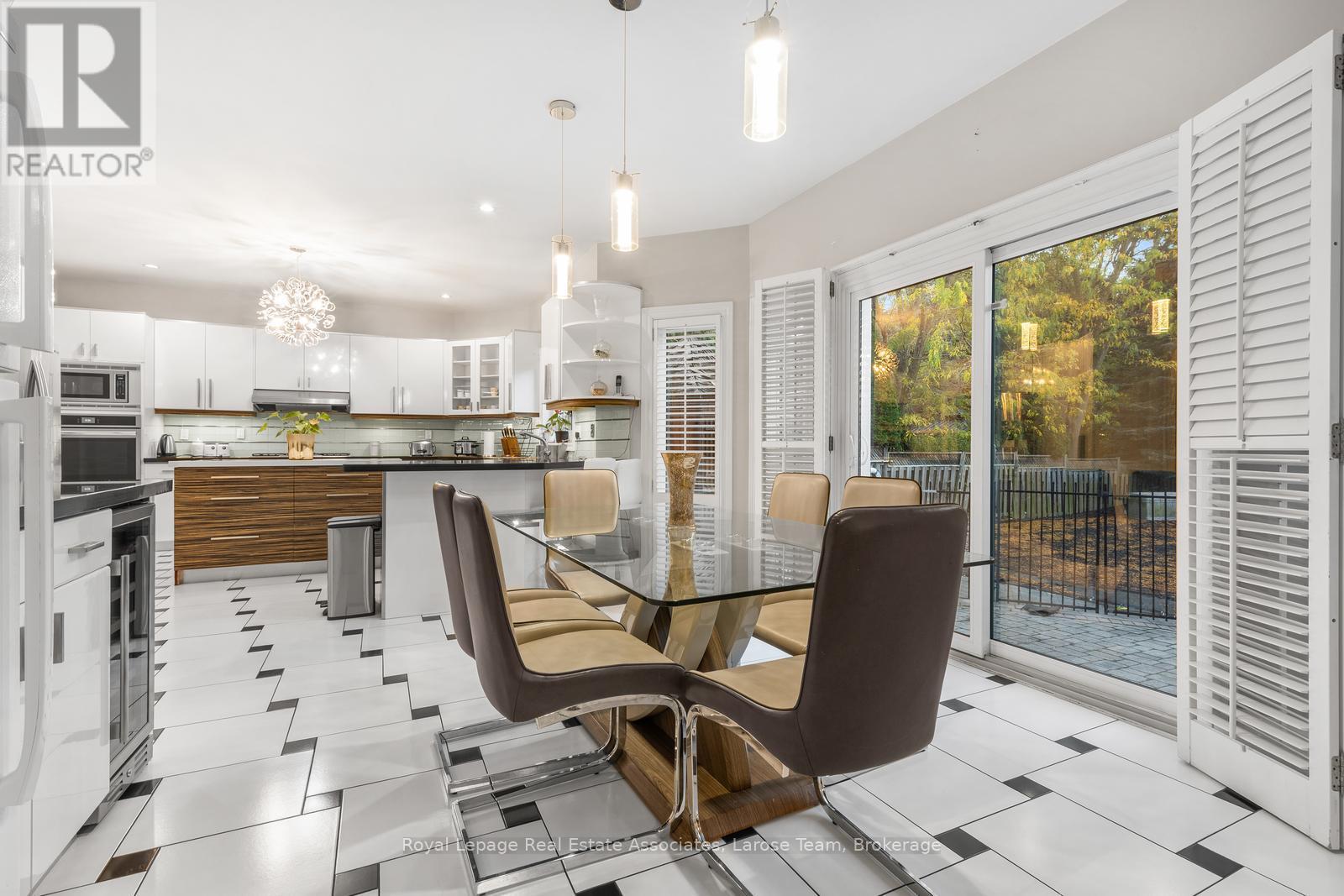 4622 Hewicks Lane, Mississauga, Ontario  L5M 3L8 - Photo 11 - W12811910