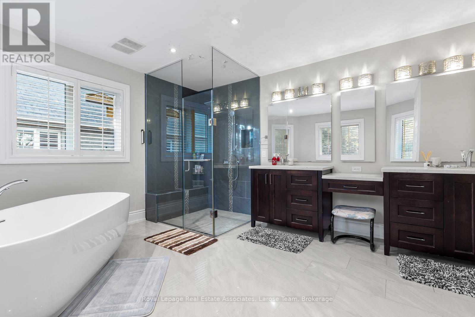 4622 Hewicks Lane, Mississauga, Ontario  L5M 3L8 - Photo 21 - W12811910