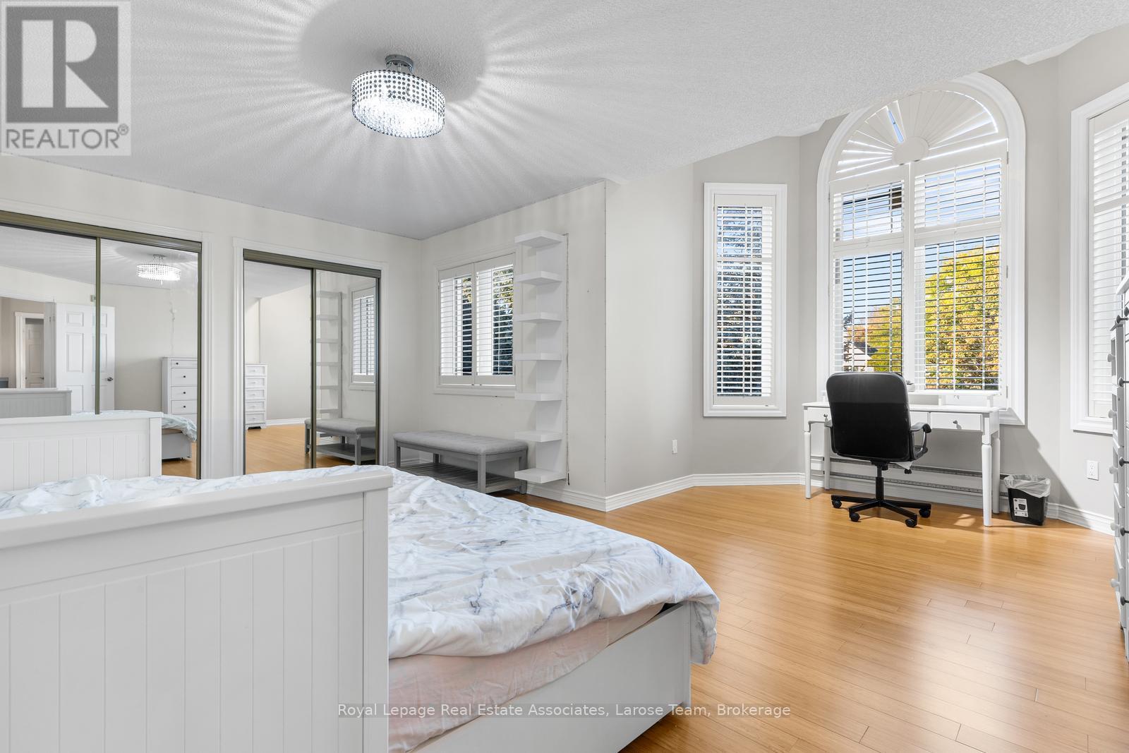 4622 Hewicks Lane, Mississauga, Ontario  L5M 3L8 - Photo 25 - W12811910