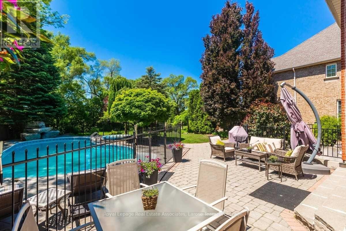 4622 Hewicks Lane, Mississauga, Ontario  L5M 3L8 - Photo 38 - W12811910