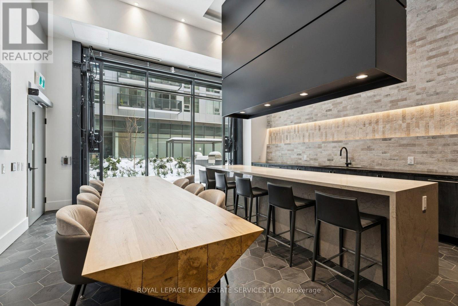 435 - 2450 Old Bronte Road, Oakville, Ontario  L6M 5P6 - Photo 38 - W12811914