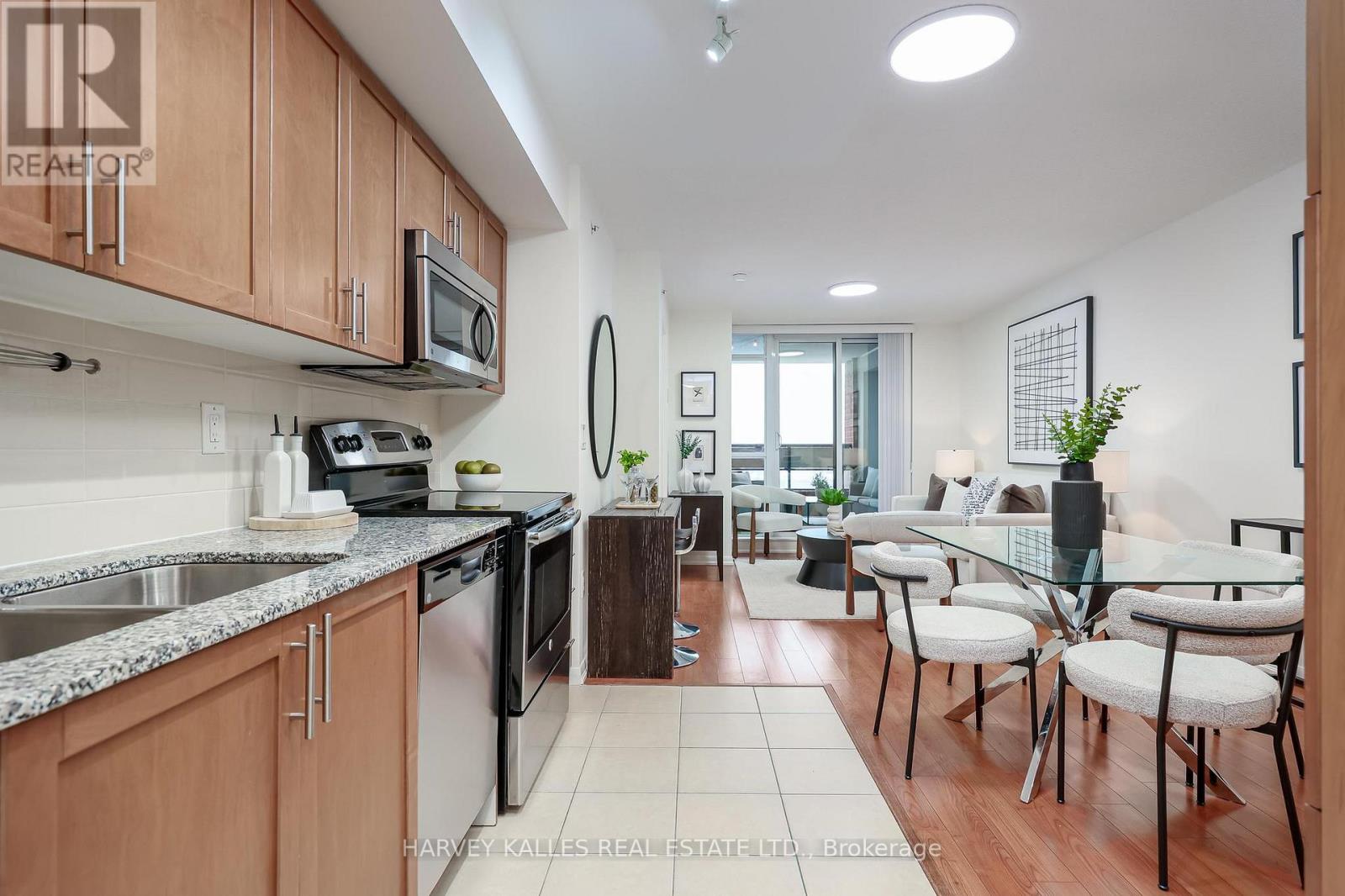 403 - 830 Lawrence Avenue W, Toronto, Ontario M6A 0B6 - Photo 10 - W12811954