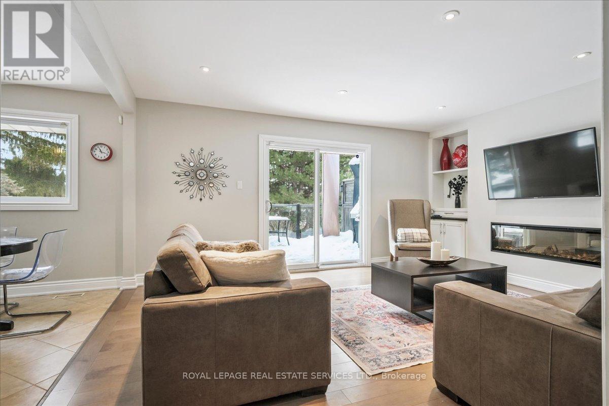 1466 Flaminia Court, Mississauga, Ontario  L5J 3Z6 - Photo 7 - W12811960